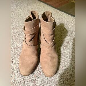 Elegant Tan Ankle Booties